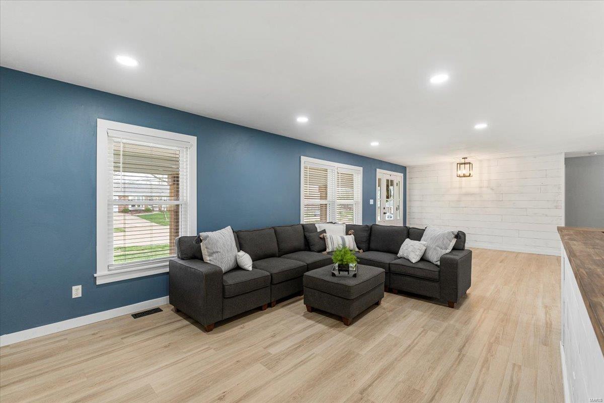 47 White Plains Drive