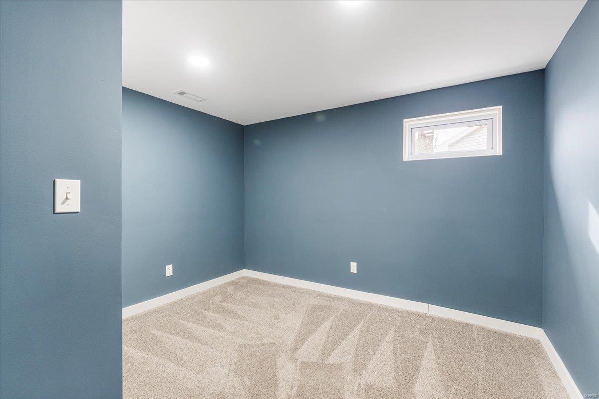 47 White Plains Drive