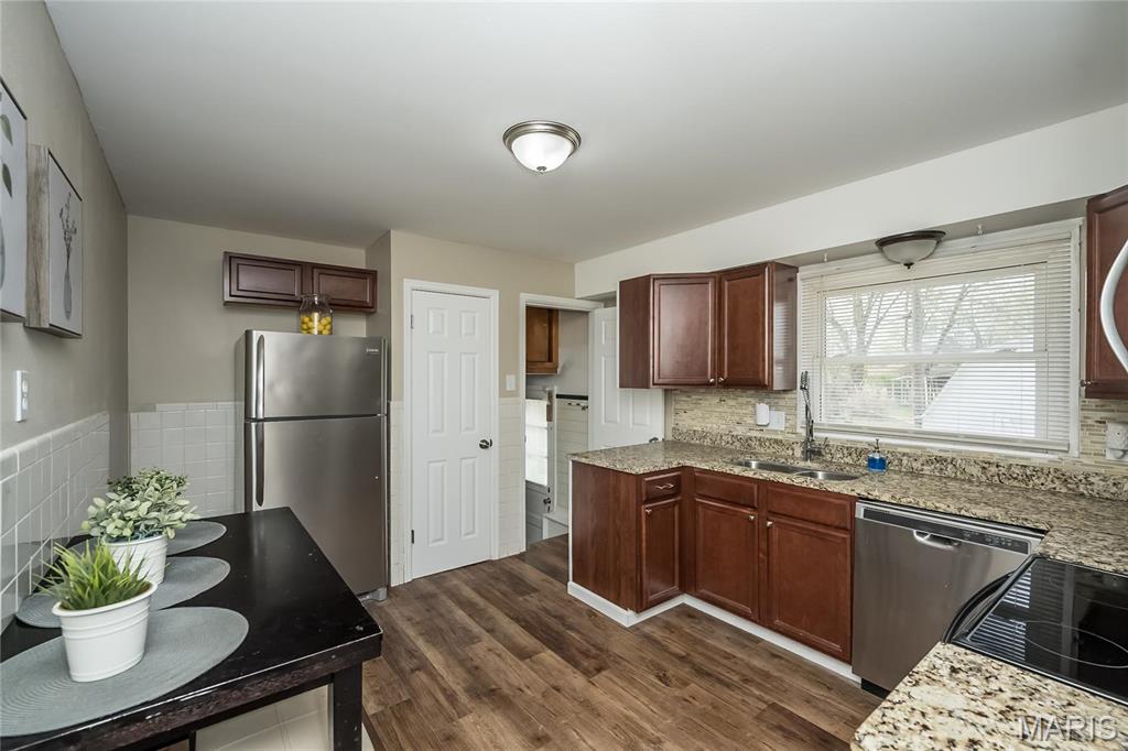 285 Saint Nicholas Lane