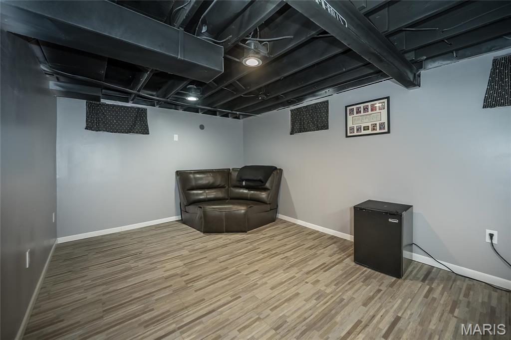 285 Saint Nicholas Lane