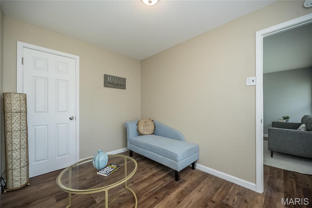 285 Saint Nicholas Lane