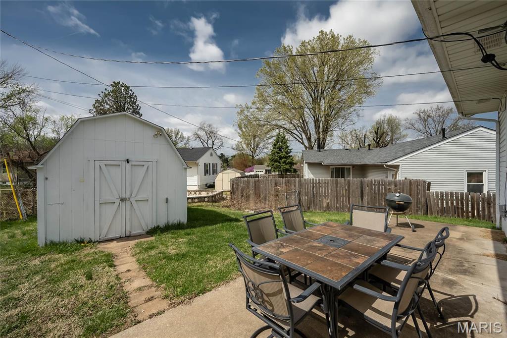 285 Saint Nicholas Lane