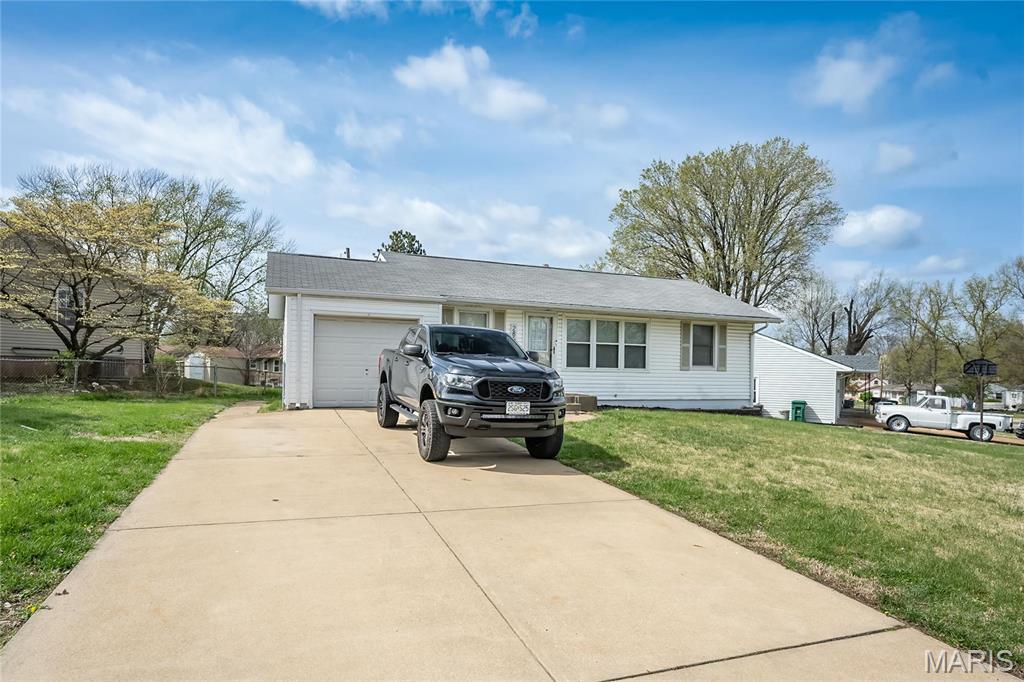 285 Saint Nicholas Lane