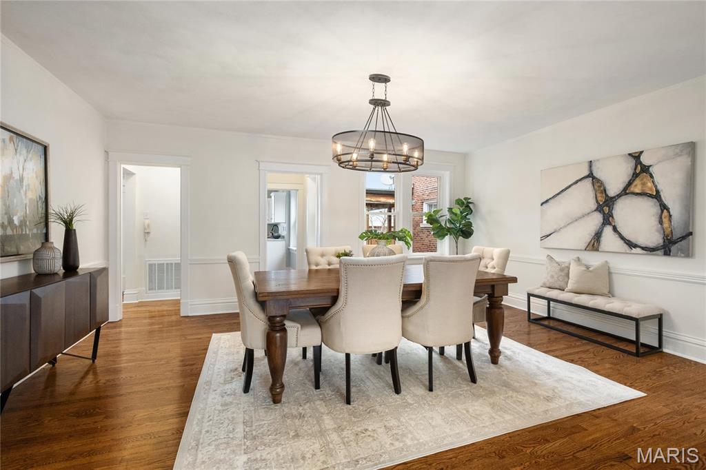 6305 Southwood Avenue Unit: 3W