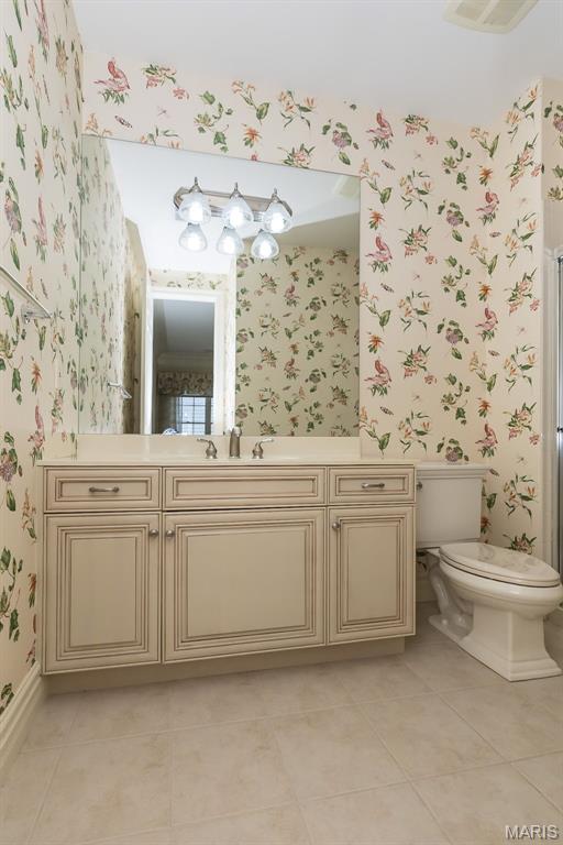 740 Stonebluff Court