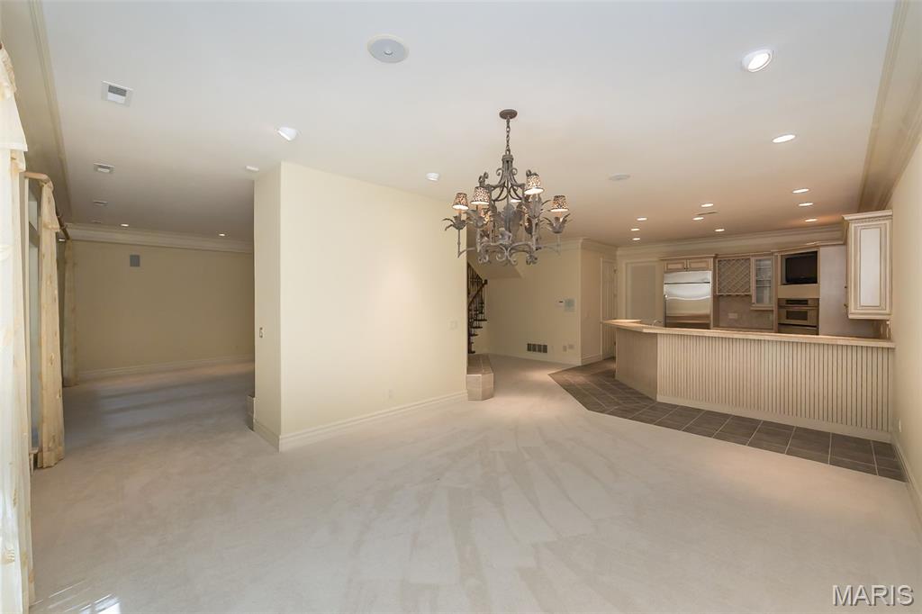 740 Stonebluff Court