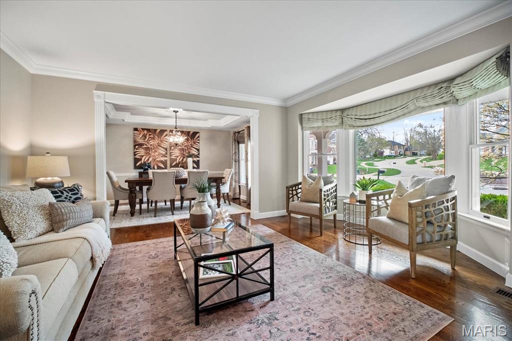 140 Crestmont Circle