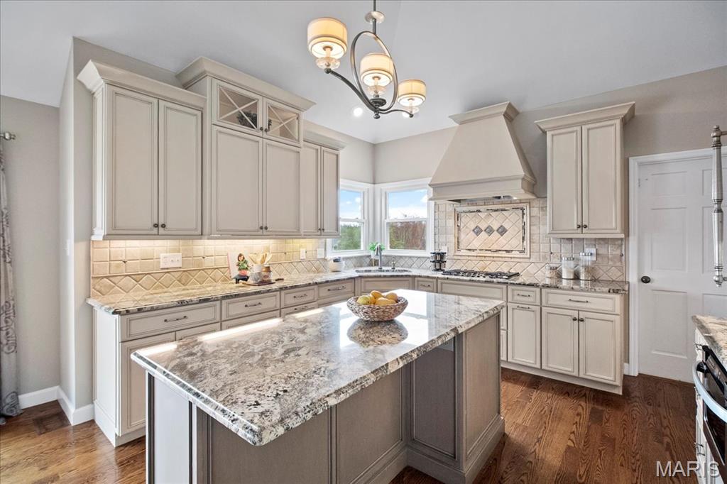 140 Crestmont Circle