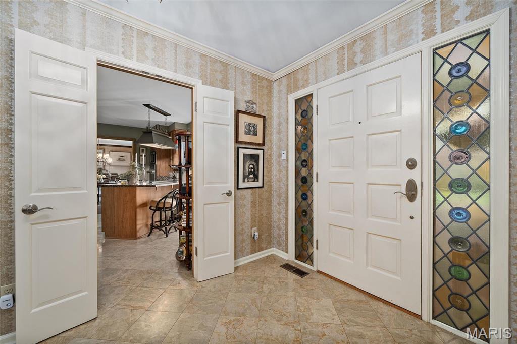 3 Huntleigh Trails Lane