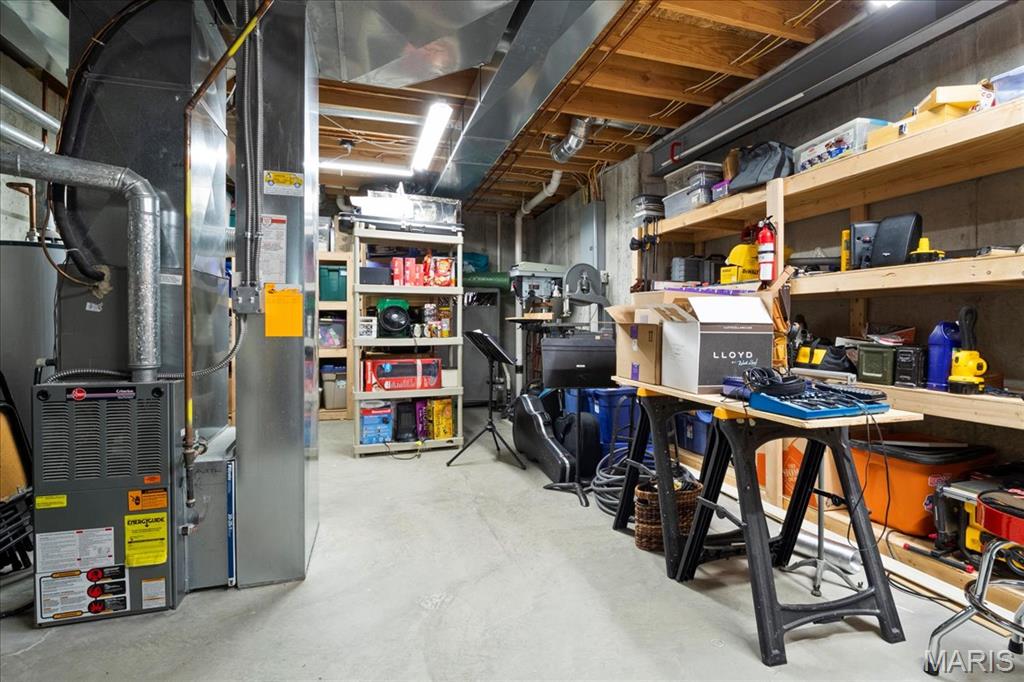 2735 Wynncrest Manor Drive