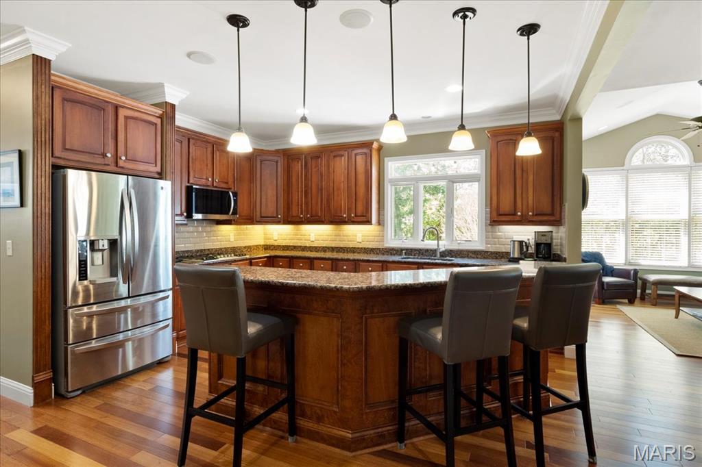 2735 Wynncrest Manor Drive