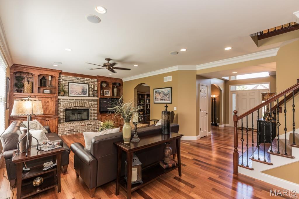 2735 Wynncrest Manor Drive