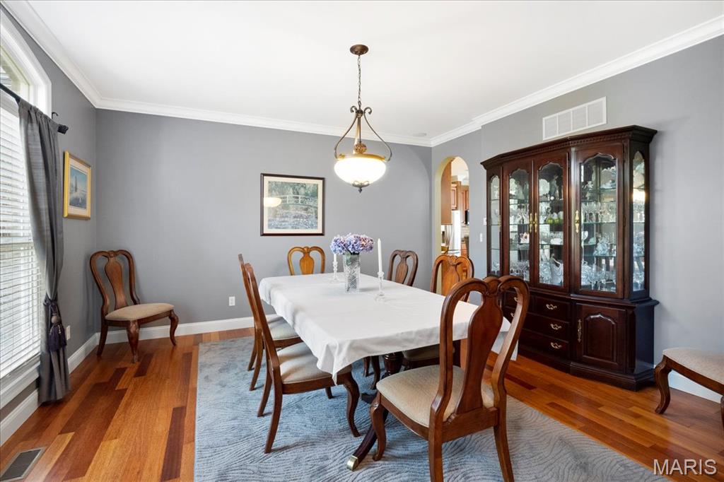 2735 Wynncrest Manor Drive