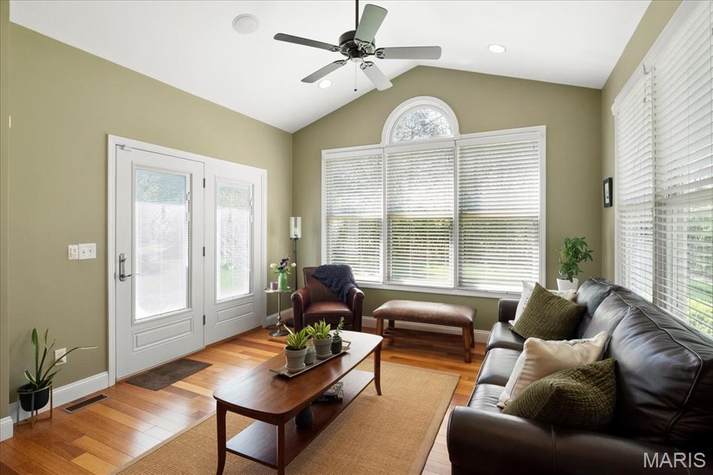 2735 Wynncrest Manor Drive