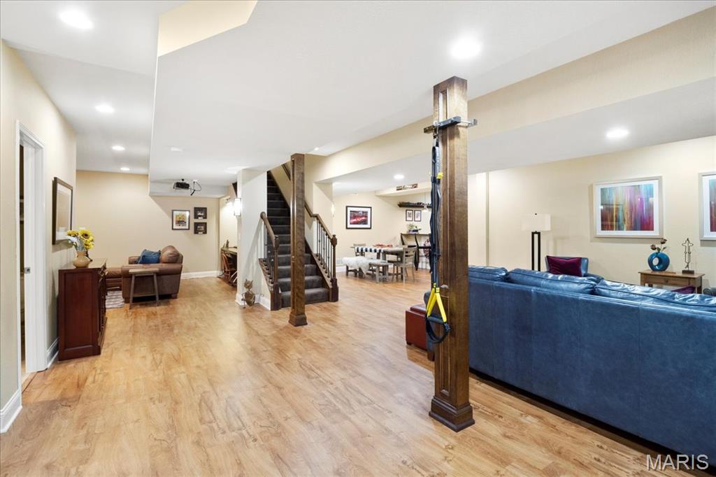 2735 Wynncrest Manor Drive