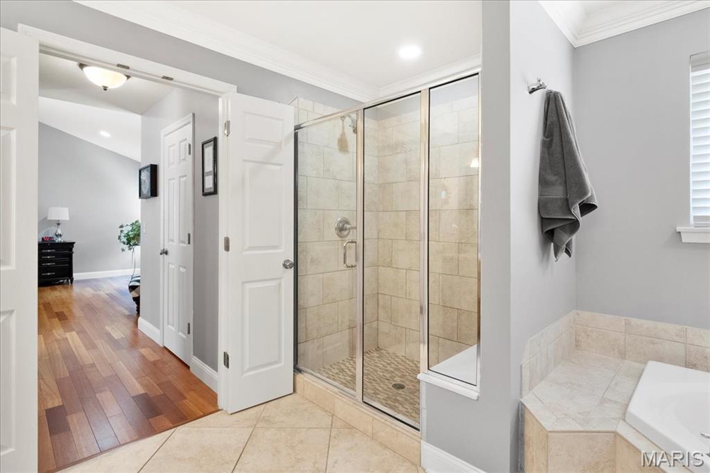 2735 Wynncrest Manor Drive