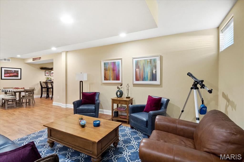 2735 Wynncrest Manor Drive