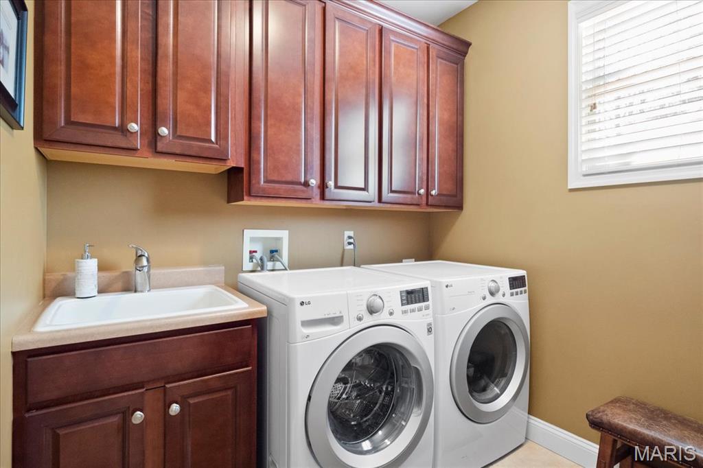 2735 Wynncrest Manor Drive