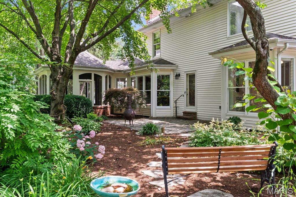 14 Cambridge Circle Court