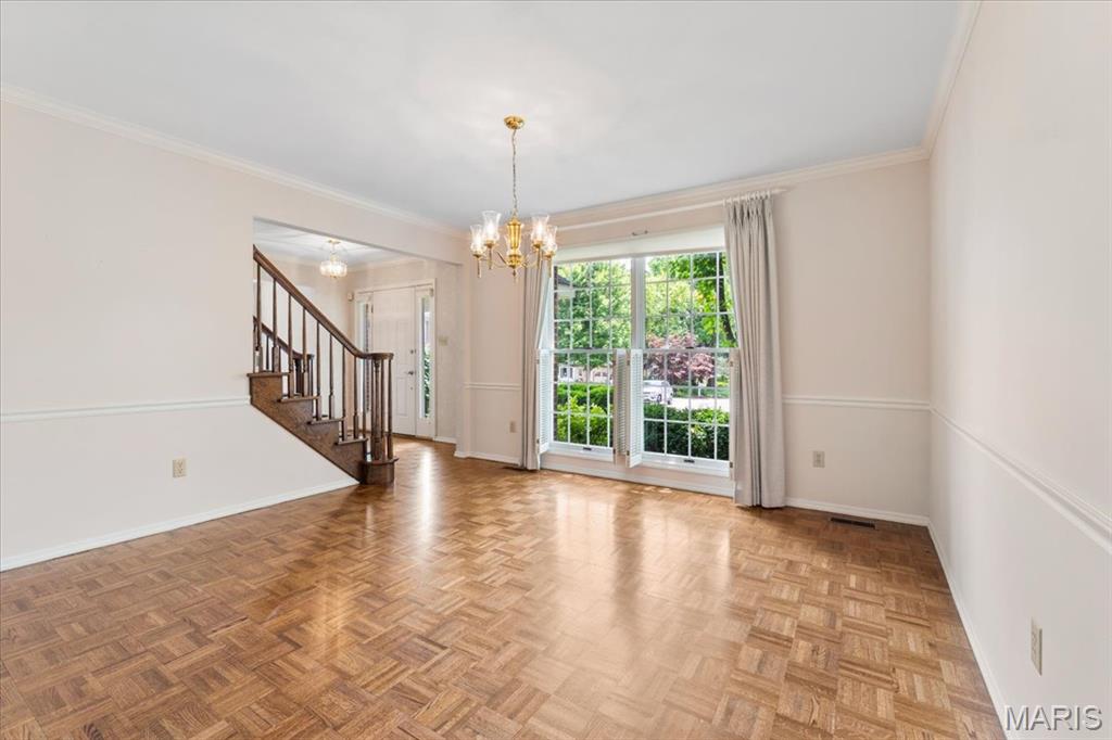 14 Cambridge Circle Court