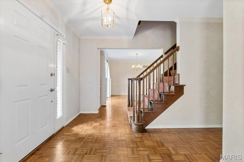 14 Cambridge Circle Court