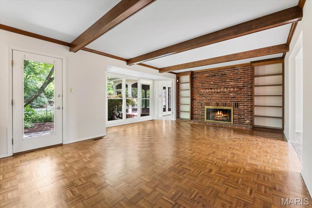 14 Cambridge Circle Court