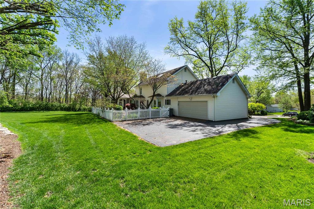 14 Cambridge Circle Court