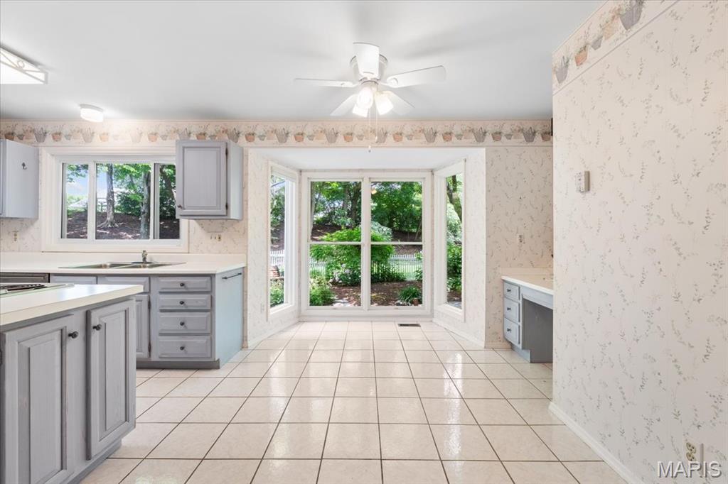 14 Cambridge Circle Court