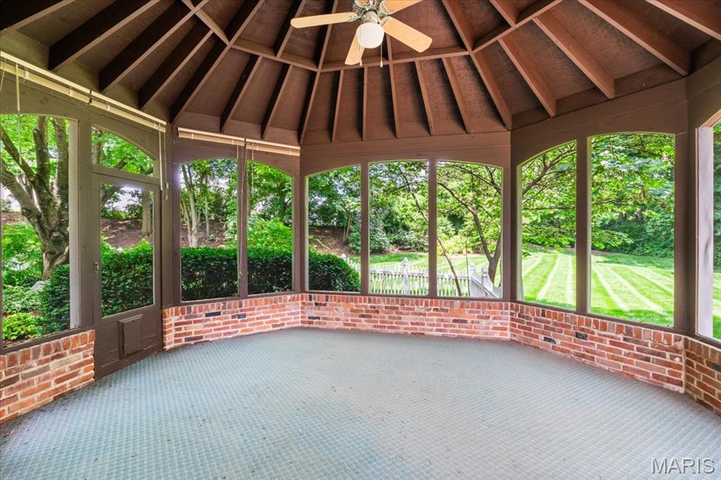 14 Cambridge Circle Court