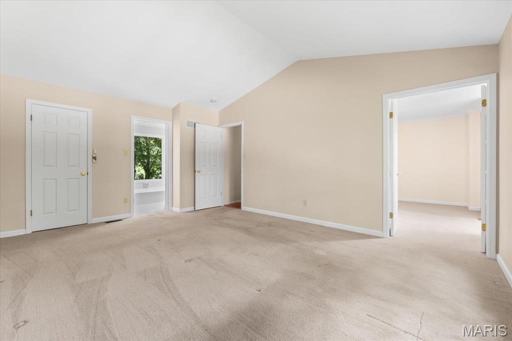 14 Cambridge Circle Court