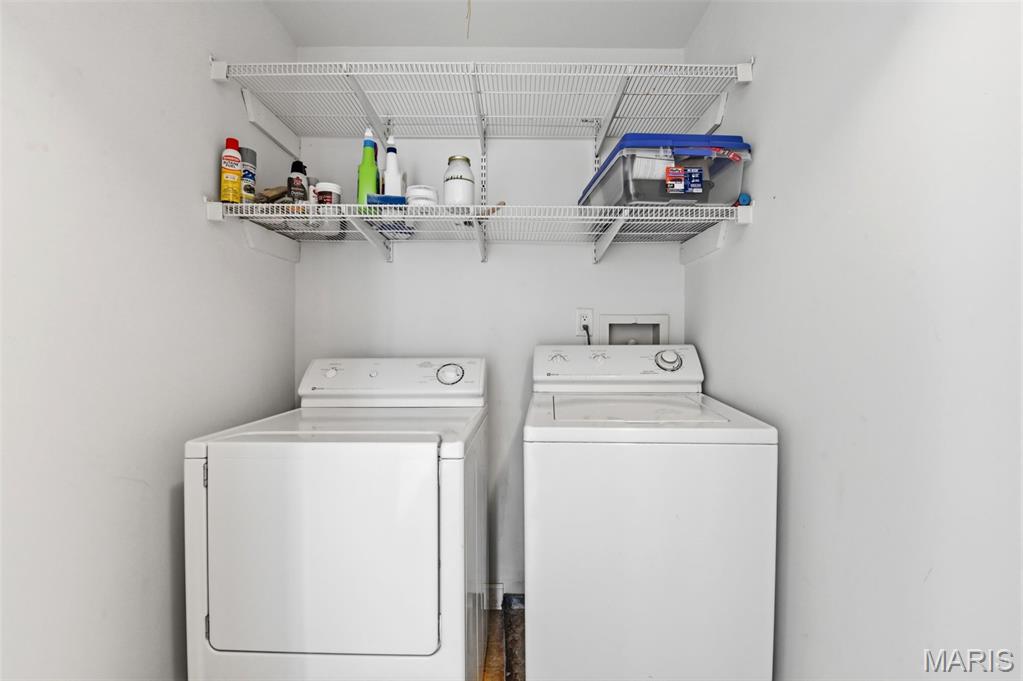 422 Lake Avenue Unit: 5