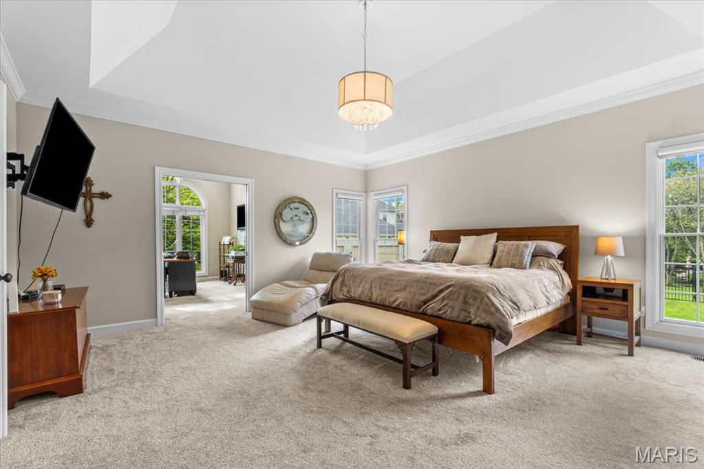 17903 White Robin Court