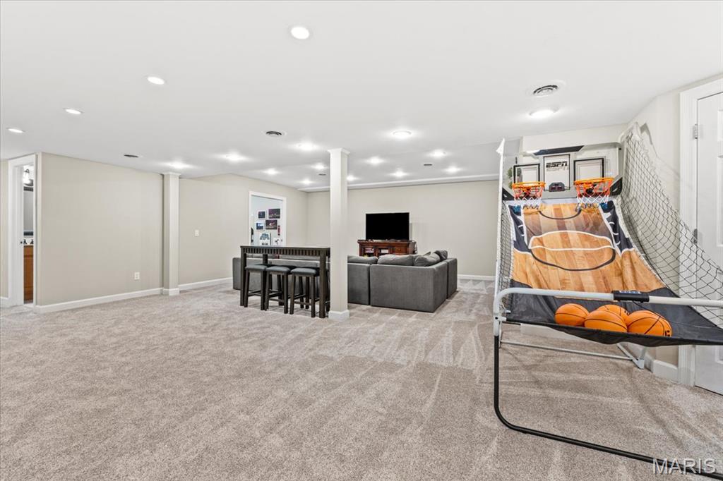 17903 White Robin Court