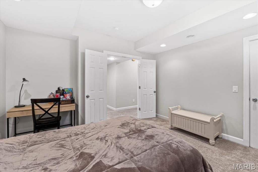 17903 White Robin Court