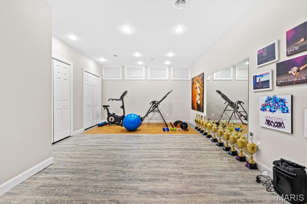 17903 White Robin Court