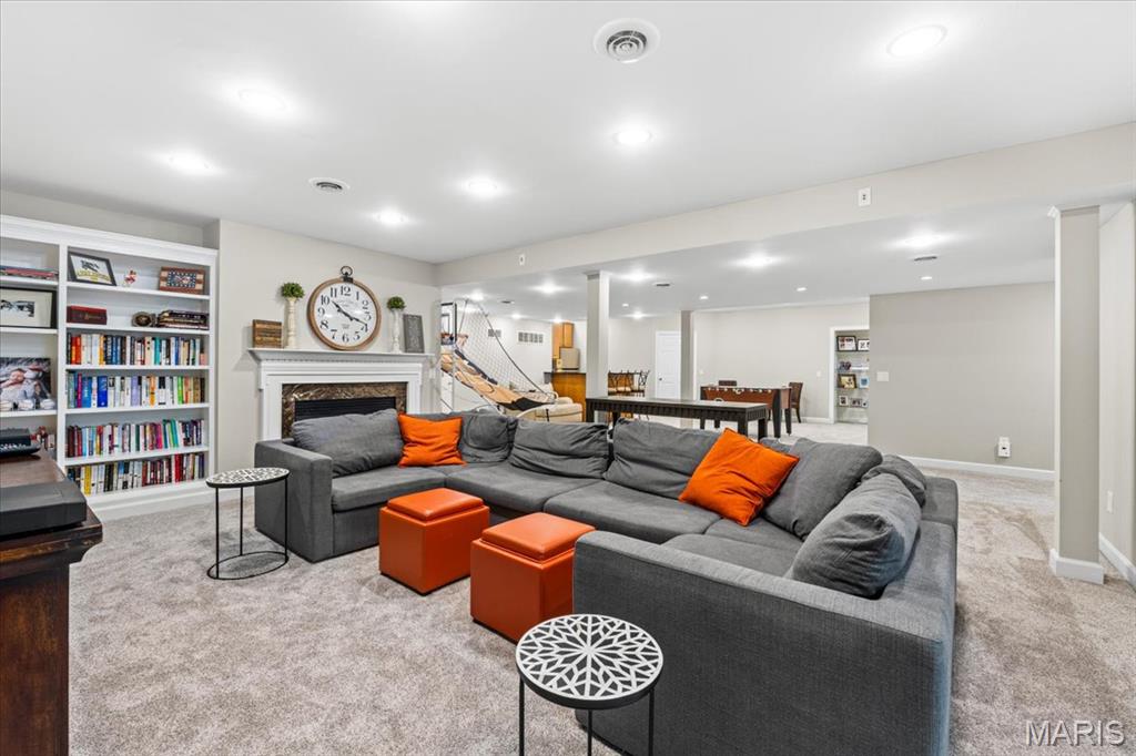 17903 White Robin Court