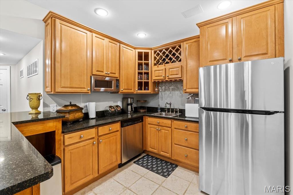 17903 White Robin Court