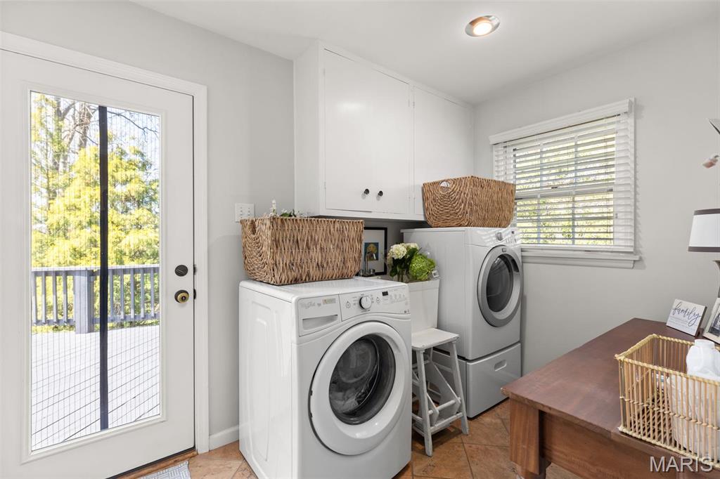 243 Ladue Oaks Drive