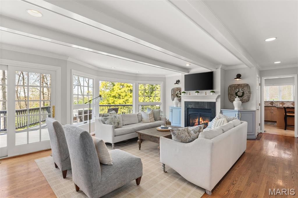 243 Ladue Oaks Drive