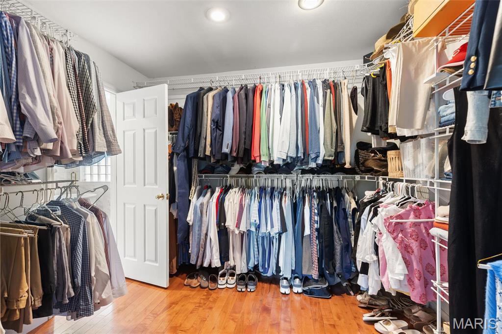 243 Ladue Oaks Drive