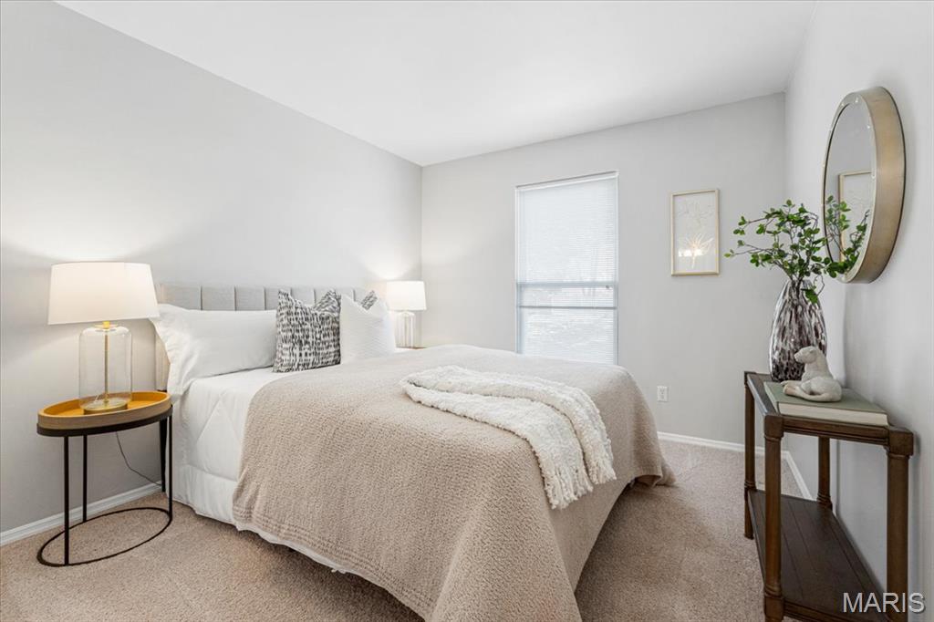 851 Whispering Village Circle