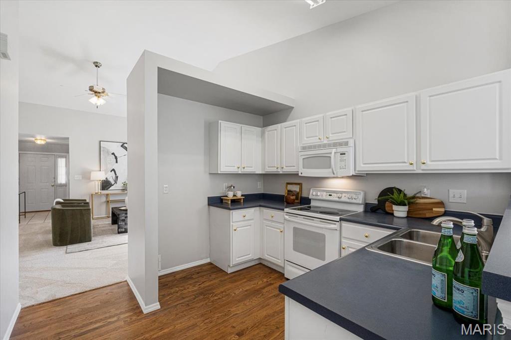 851 Whispering Village Circle