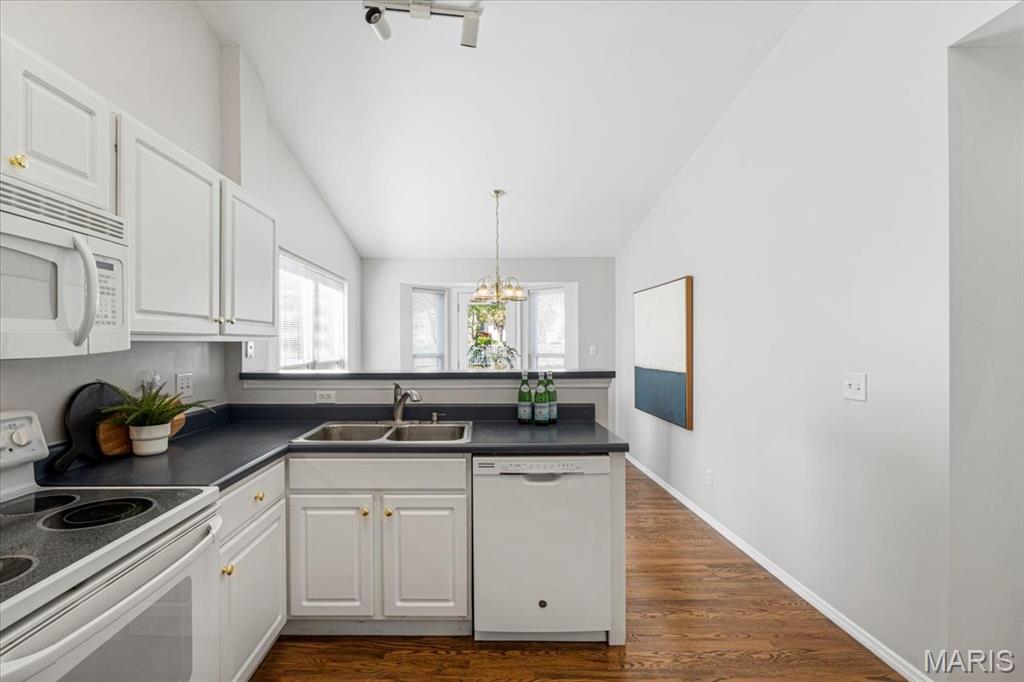 851 Whispering Village Circle