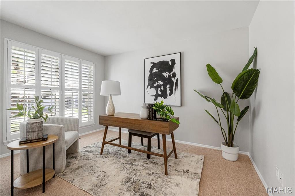 851 Whispering Village Circle