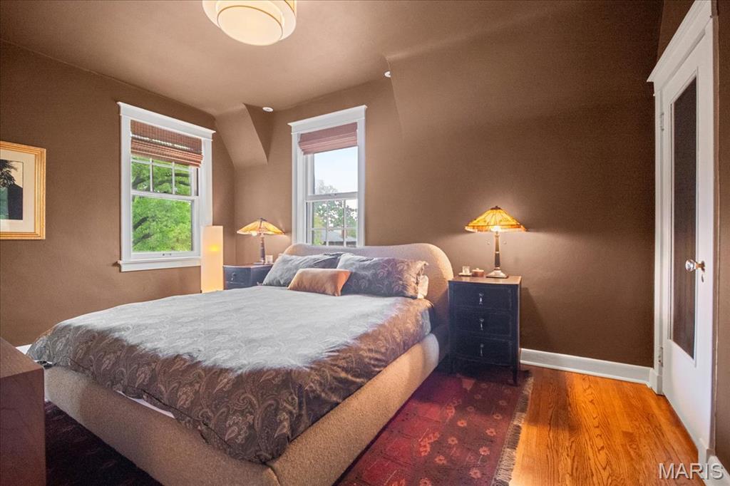 7201 Waterman Avenue