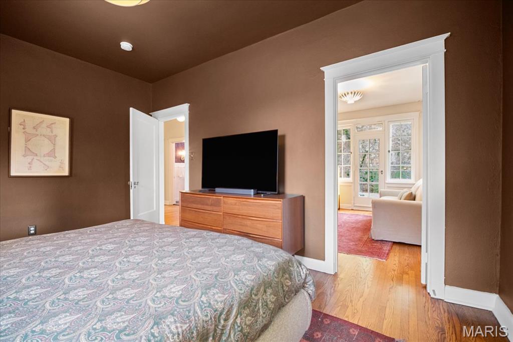 7201 Waterman Avenue