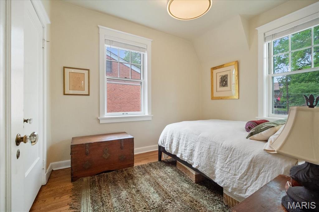 7201 Waterman Avenue