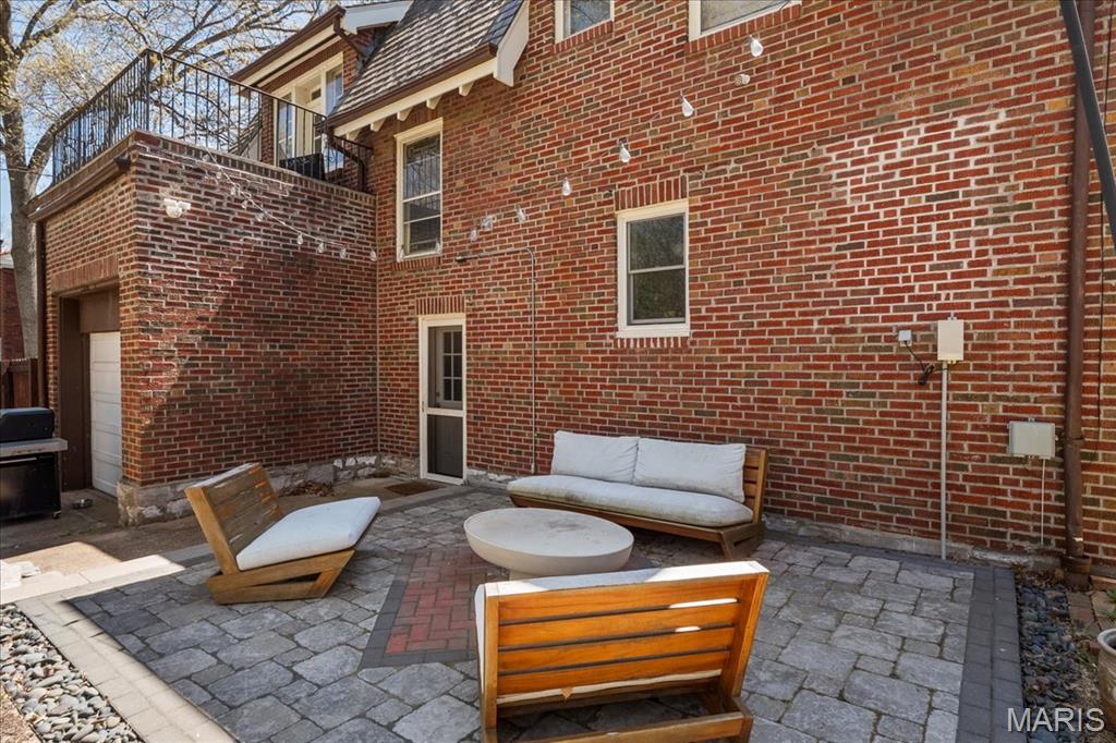 7201 Waterman Avenue