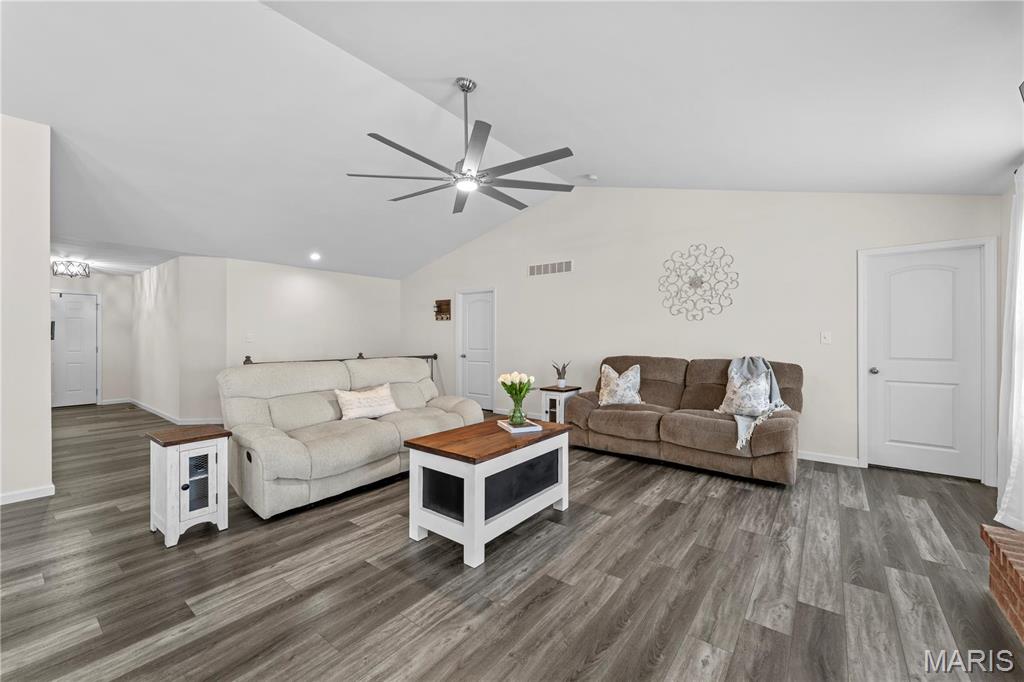 560 Arctic Wolf Drive