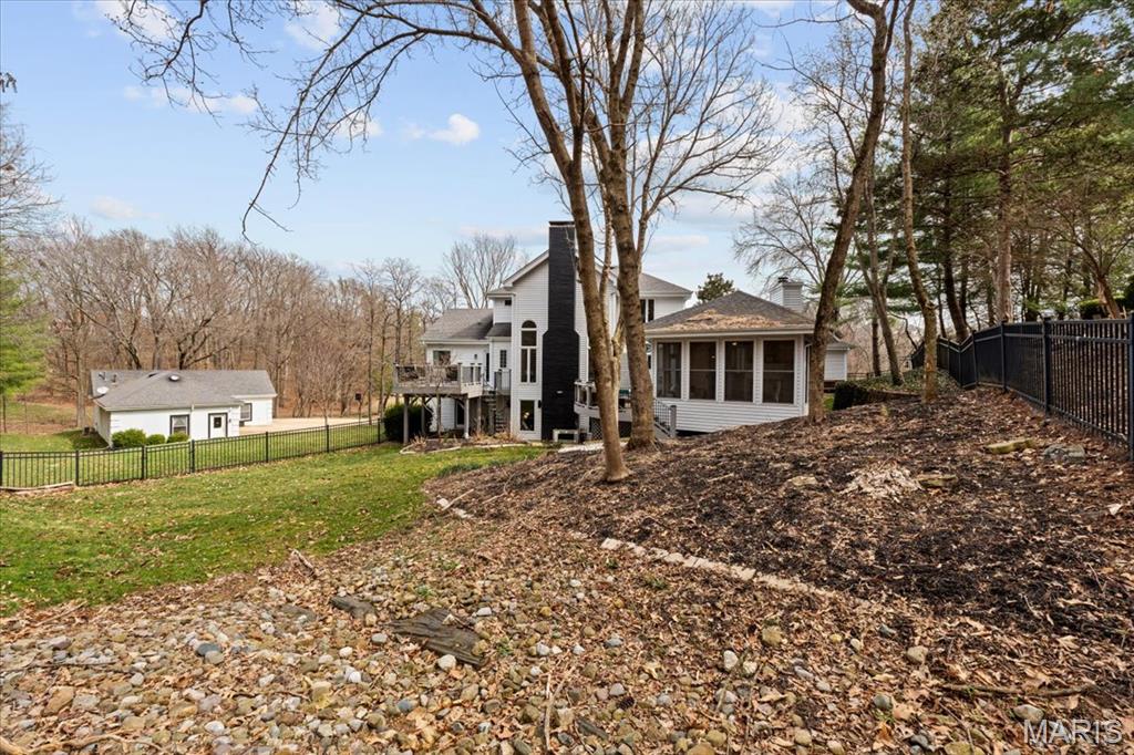 1909 Shepard Road